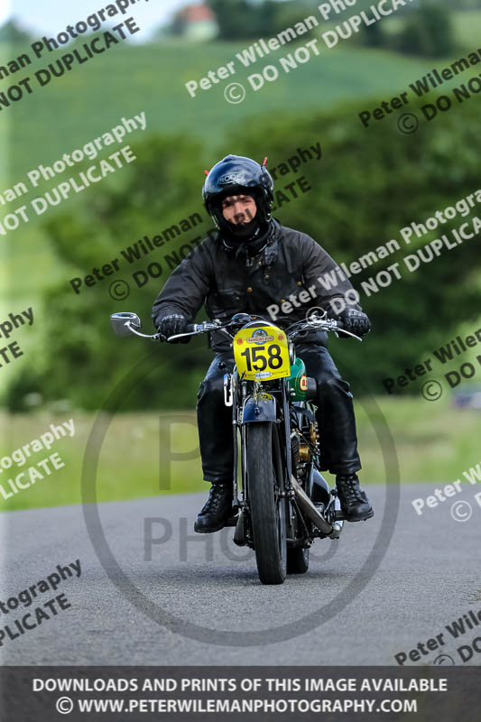 Vintage motorcycle club;eventdigitalimages;no limits trackdays;peter wileman photography;vintage motocycles;vmcc banbury run photographs